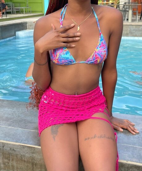 Foto di nudo di fuga di OnlyFans di Baby Vixen