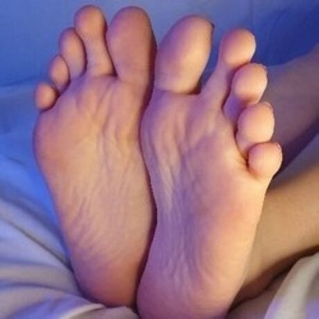 Foto di nudo di fuga di OnlyFans di Footgasm