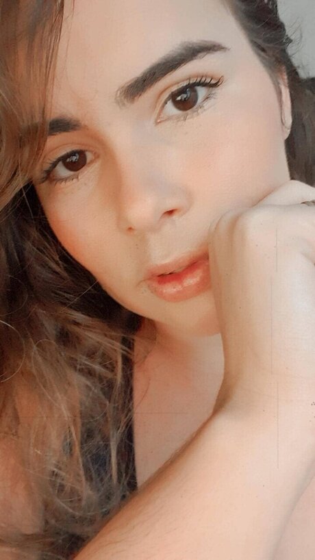 Foto di nudo di fuga di OnlyFans di Mikaelly Soares