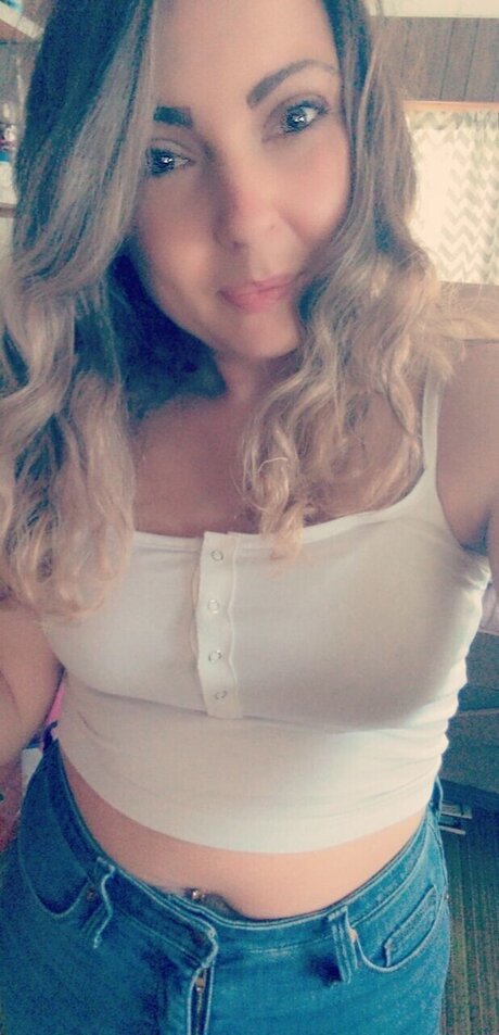 Foto di nudo di fuga di OnlyFans di Caitlin