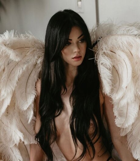 Foto di nudo di fuga di OnlyFans di Haley