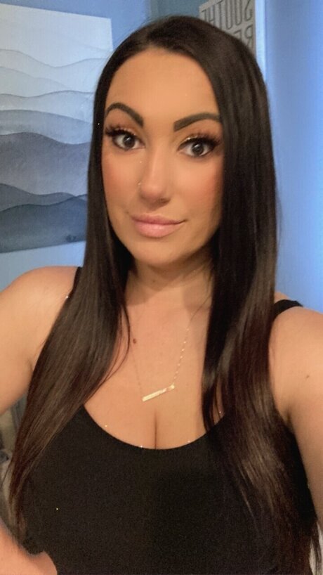 Foto di nudo di fuga di OnlyFans di Brooke P