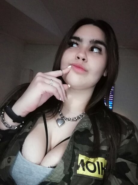 Foto di nudo di fuga di OnlyFans di Vanesa