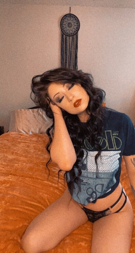 Foto di nudo di fuga di OnlyFans di Ramona Cooper