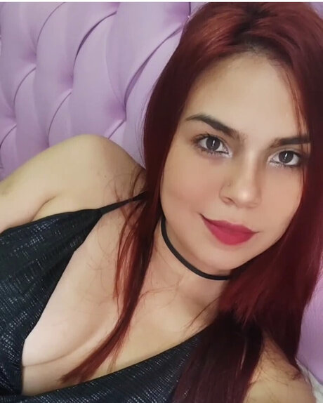 Foto di nudo di fuga di OnlyFans di Camila Cutie