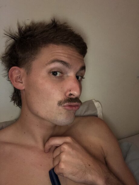Foto di nudo di fuga di OnlyFans di Slipping Willy
