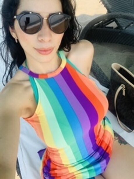 Foto di nudo di fuga di OnlyFans di Karen