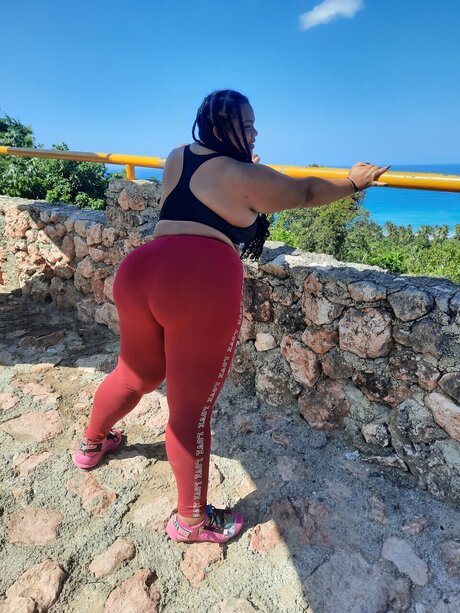 Foto di nudo di fuga di OnlyFans di Maria Vasquez