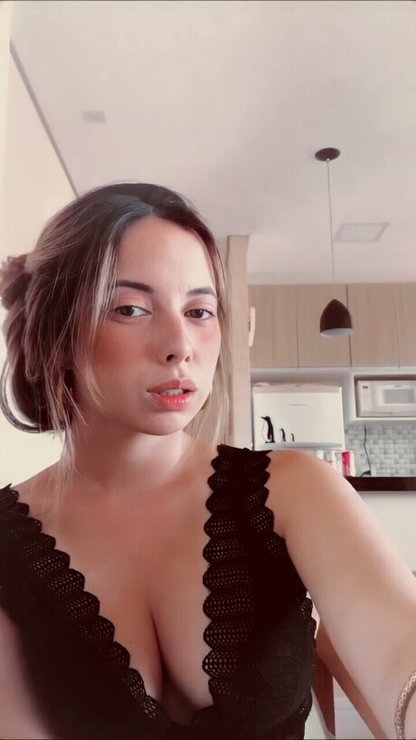 Foto di nudo di fuga di OnlyFans di Camila Gimenez