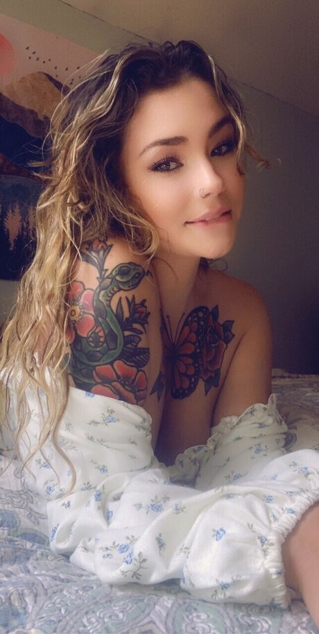 Foto di nudo di fuga di OnlyFans di Alysins97