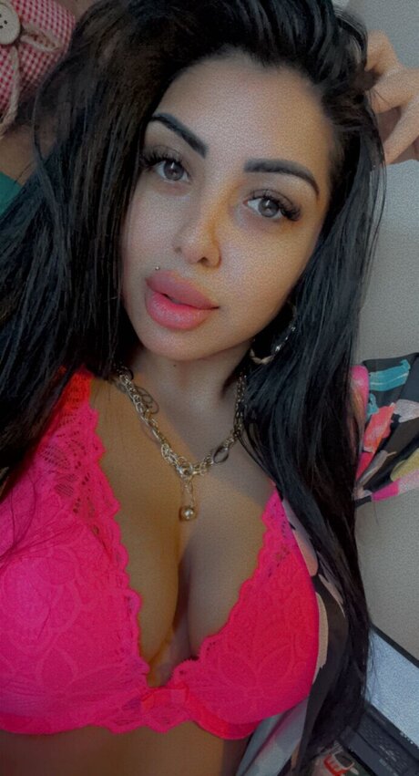 Foto di nudo di fuga di OnlyFans di Cristinababy