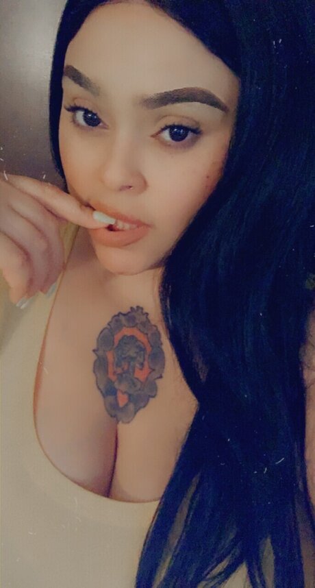 Foto di nudo di fuga di OnlyFans di Honeycombhideout