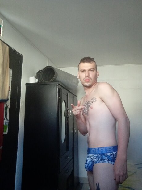 Foto di nudo di fuga di OnlyFans di Alvaro Aza