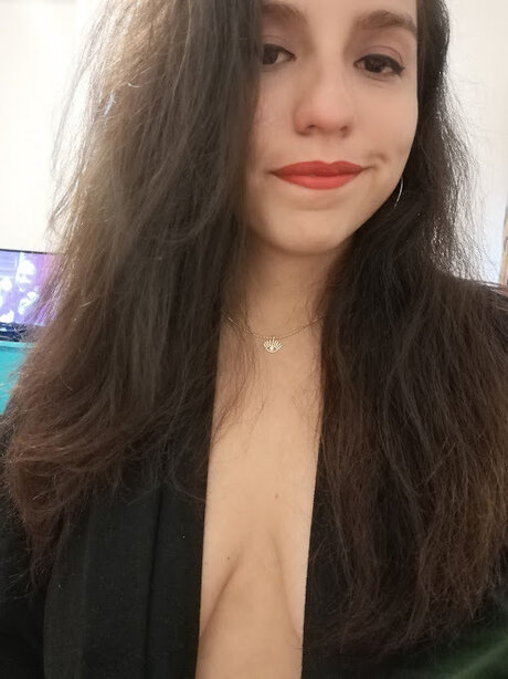 Foto di nudo di fuga di OnlyFans di Meritza