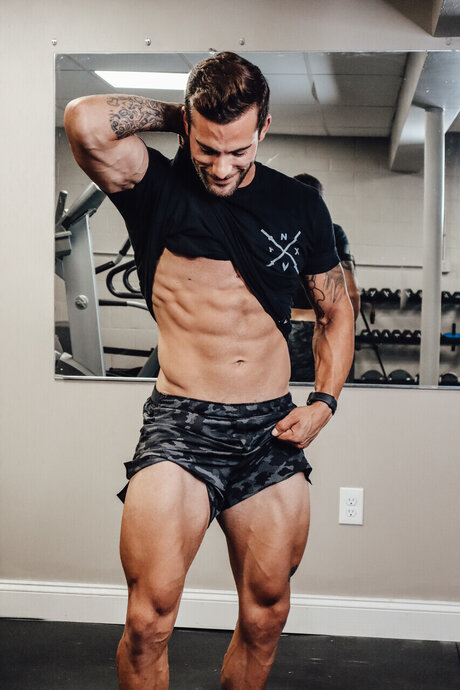 Foto di nudo di fuga di OnlyFans di David Mctigue