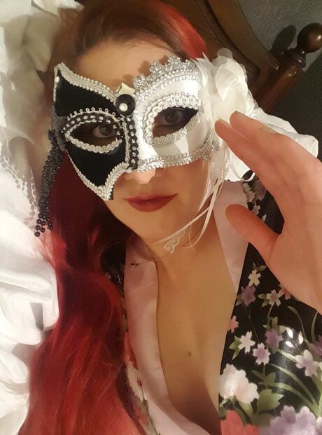 Foto di nudo di fuga di OnlyFans di Juliet Masked