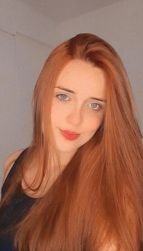 Foto di nudo di fuga di OnlyFans di Nanda Machado