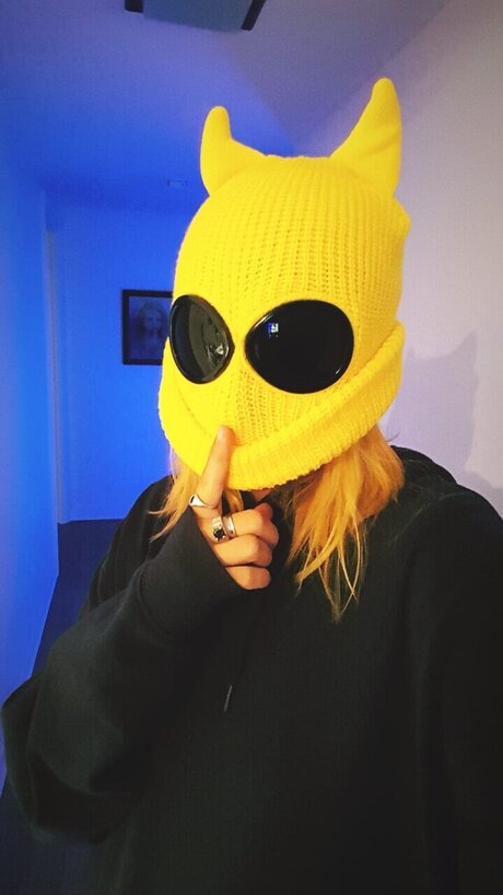 Foto di nudo di fuga di OnlyFans di Buttercup