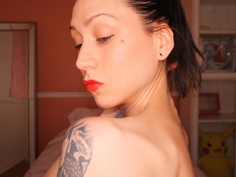 Foto di nudo di fuga di OnlyFans di Lily Lust