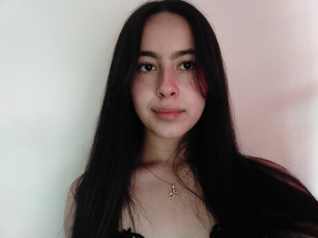 Foto di nudo di fuga di OnlyFans di Mara Isabel