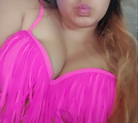 Foto di nudo di fuga di OnlyFans di Yinaaa