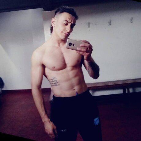 Foto di nudo di fuga di OnlyFans di Monster Xxx