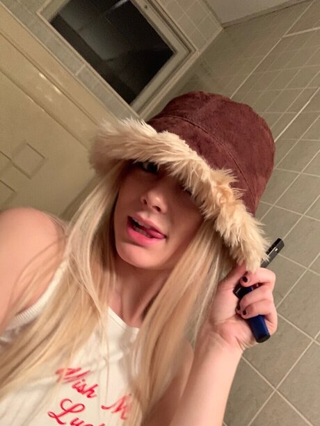 Foto di nudo di fuga di OnlyFans di Bean
