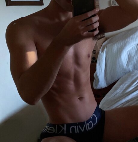 Foto di nudo di fuga di OnlyFans di 