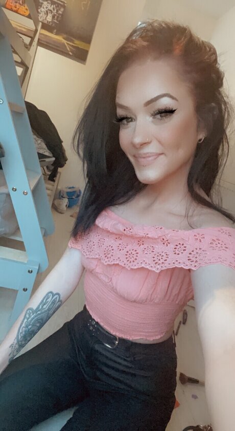 Foto di nudo di fuga di OnlyFans di Lolaxox