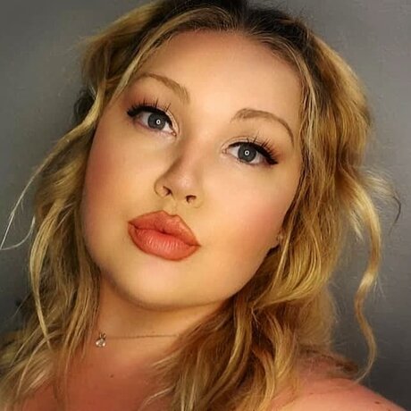 Foto di nudo di fuga di OnlyFans di Badgalsummer