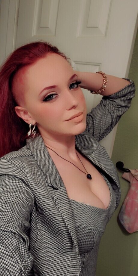 Foto di nudo di fuga di OnlyFans di Aphrodite Vixen