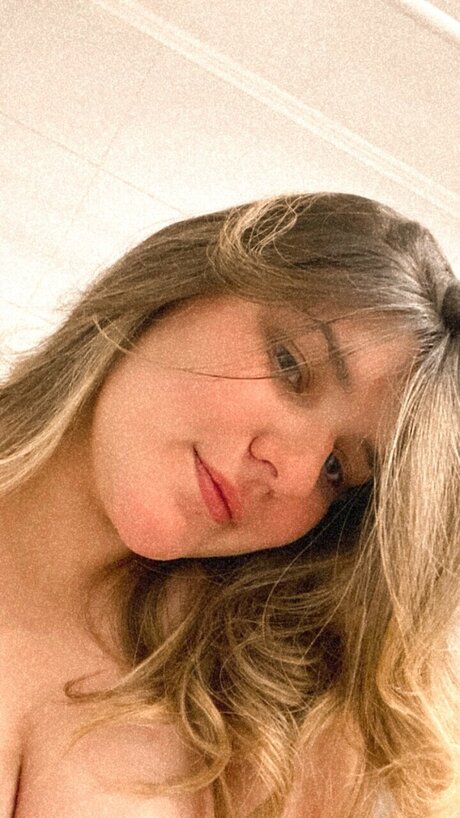 Foto di nudo di fuga di OnlyFans di Marie