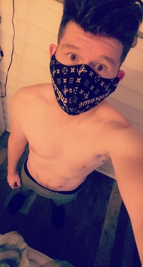 Foto di nudo di fuga di OnlyFans di Nunchucka