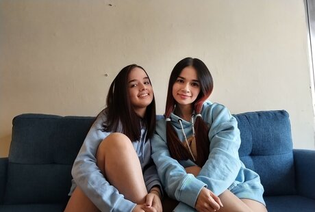 Foto di nudo di fuga di OnlyFans di Kathe Ampamp Yesi