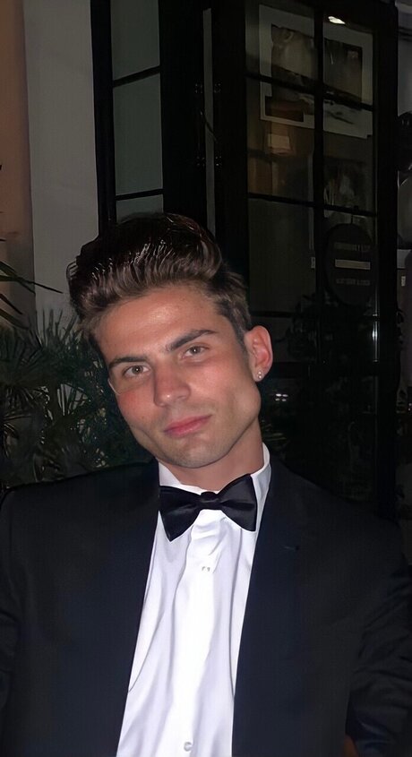 Foto di nudo di fuga di OnlyFans di Michael Wagner