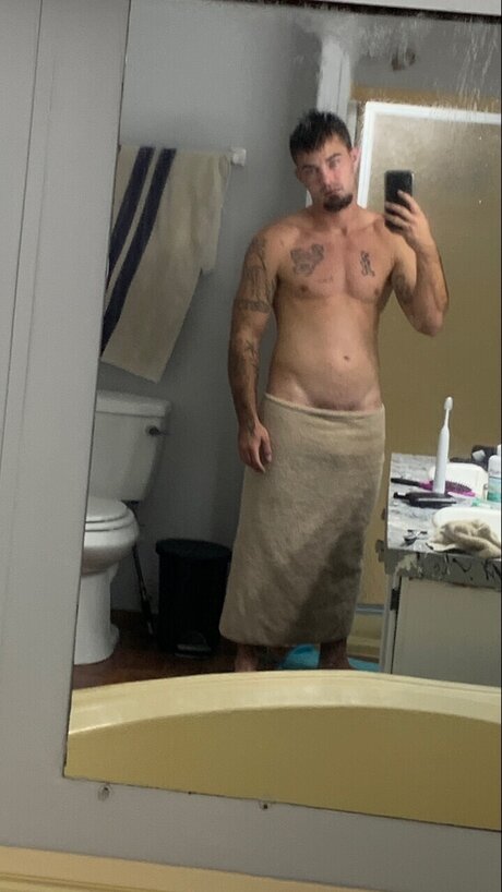 Foto di nudo di fuga di OnlyFans di Ace