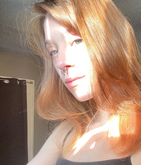 Foto di nudo di fuga di OnlyFans di Birdie