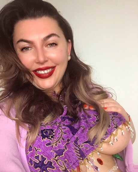 Foto di nudo di fuga di OnlyFans di Candy
