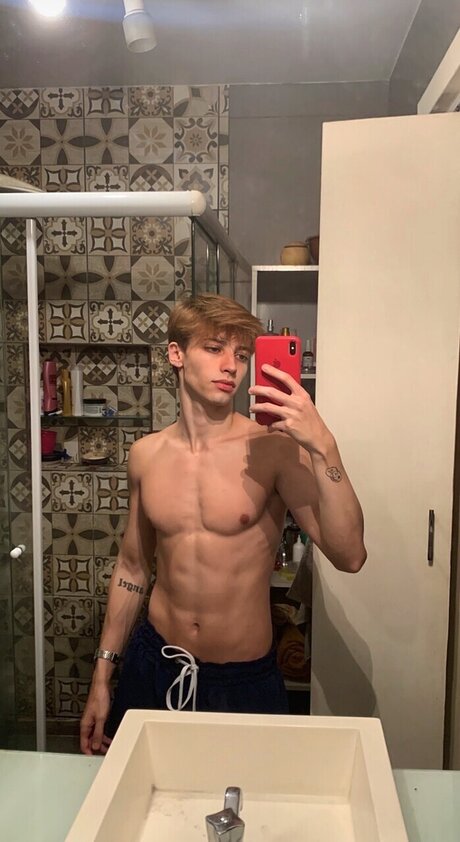 Foto di nudo di fuga di OnlyFans di Dylan