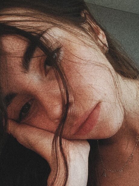 Foto di nudo di fuga di OnlyFans di Sara