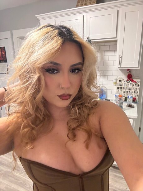 Foto di nudo di fuga di OnlyFans di Hazel