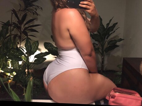 Foto di nudo di fuga di OnlyFans di Bouncybella