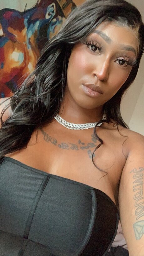 Foto di nudo di fuga di OnlyFans di Alexandra Dickens