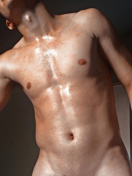 Foto di nudo di fuga di OnlyFans di Marsh