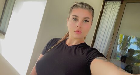 Foto di nudo di fuga di OnlyFans di Samantha