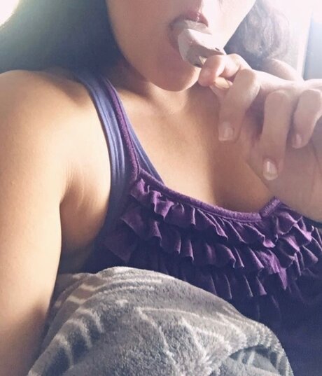 Foto di nudo di fuga di OnlyFans di Cherrydarling22