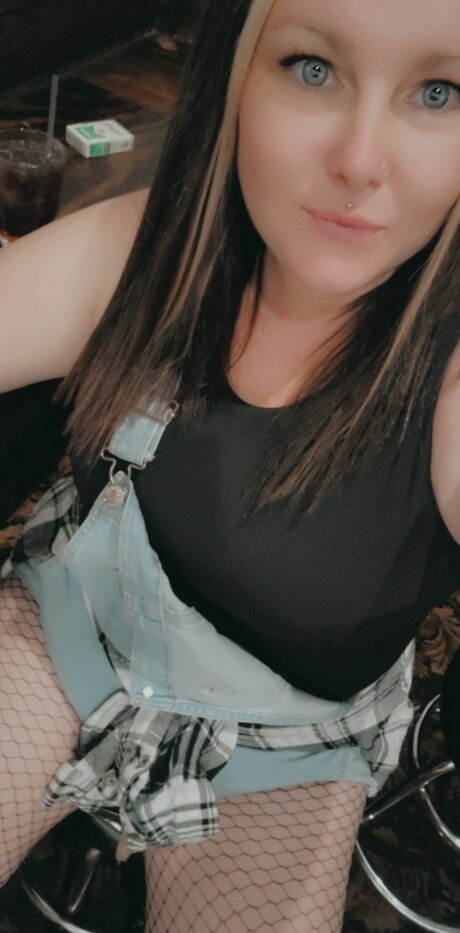 Foto di nudo di fuga di OnlyFans di Lovely Belle