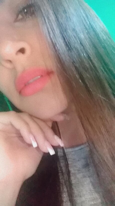 Foto di nudo di fuga di OnlyFans di Daniela