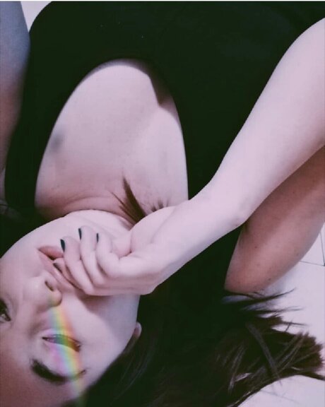 Foto di nudo di fuga di OnlyFans di Deborah