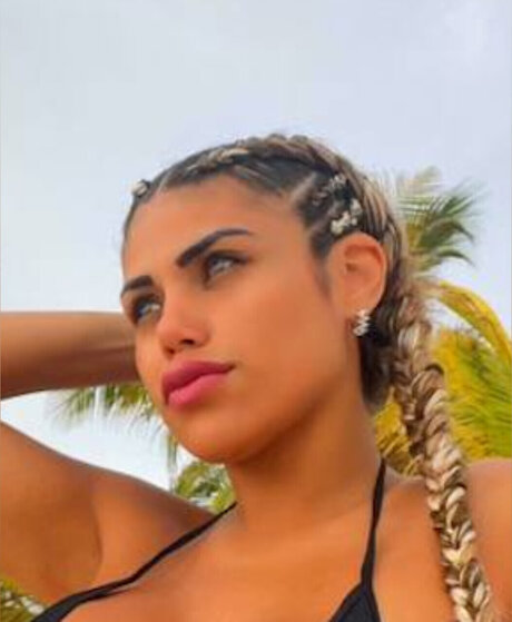 Foto di nudo di fuga di OnlyFans di Antonella Baby 